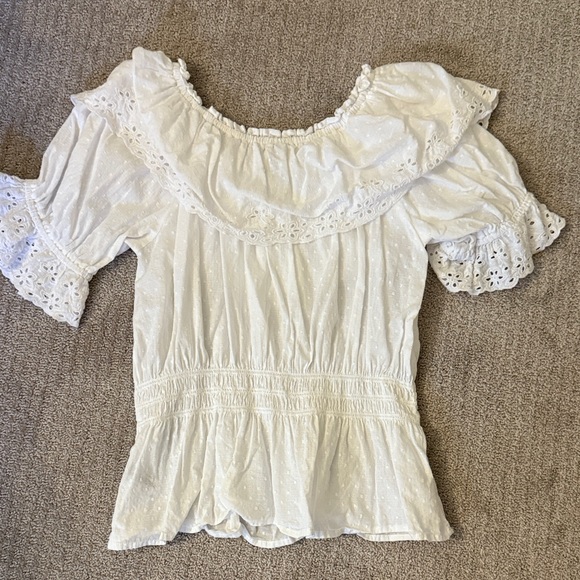 Universal Thread White Ruffle Blouse - Picture 4 of 4